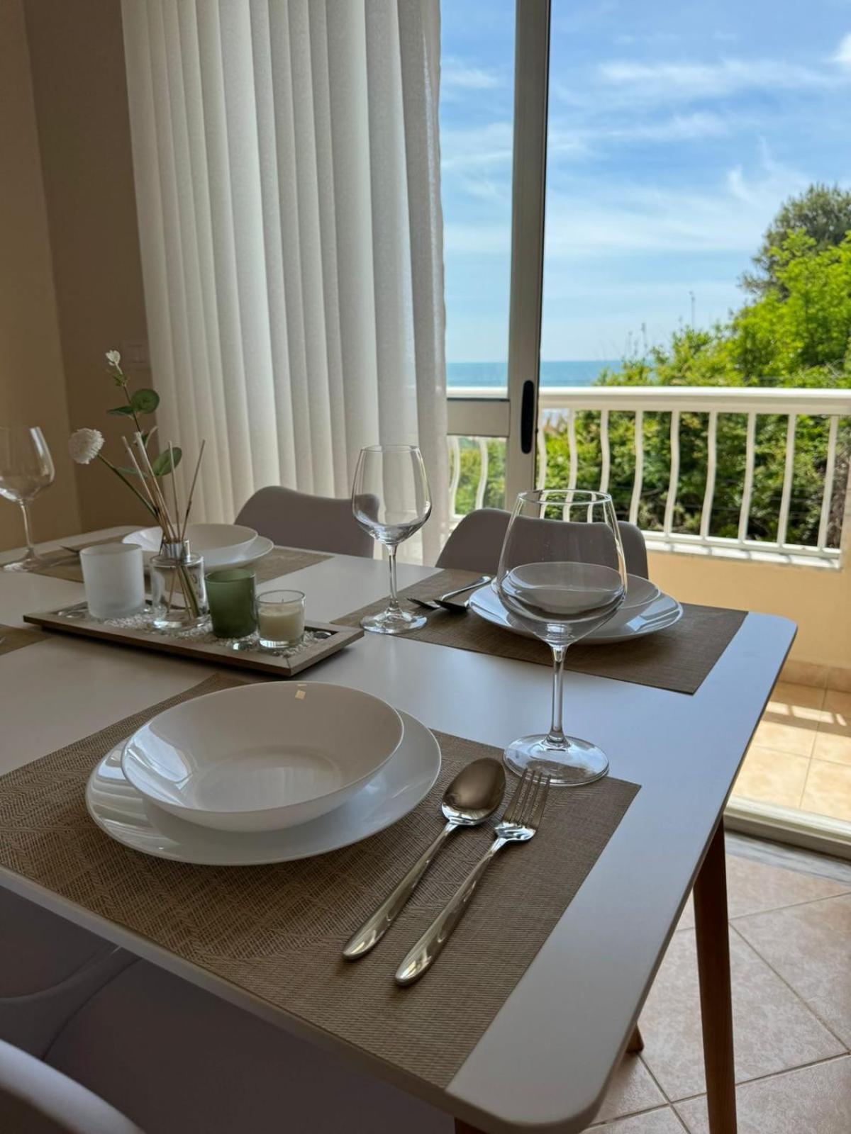 Sea & Gardenview Apartments Durrës Kültér fotó